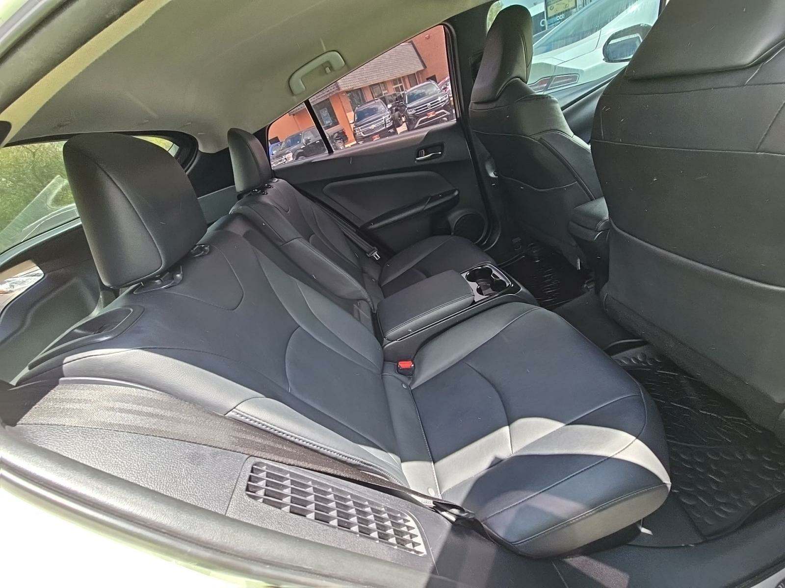 2017 Toyota Prius Prime Premium FWD