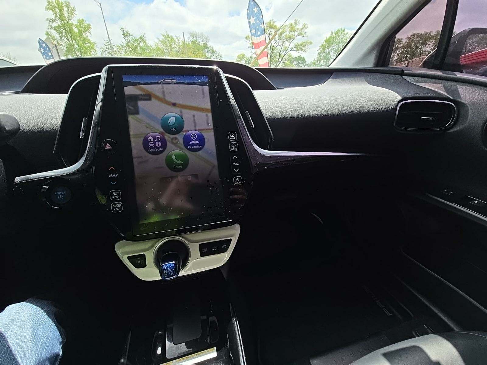 2017 Toyota Prius Prime Premium FWD