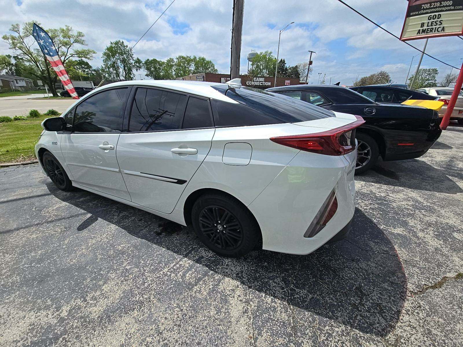 2017 Toyota Prius Prime Premium FWD