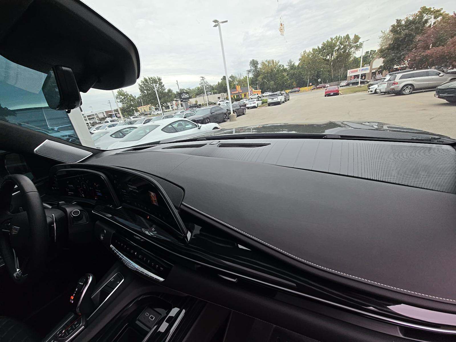 2024 Cadillac Escalade V-Series AWD