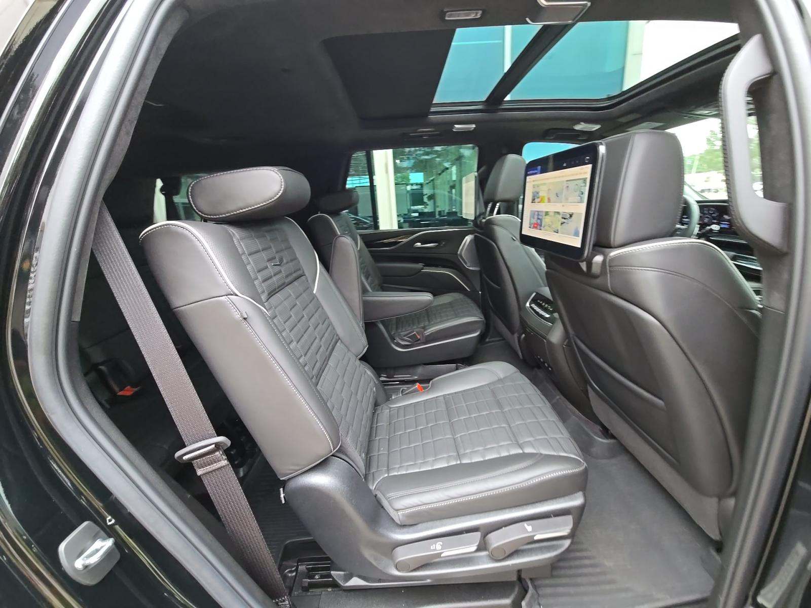 2024 Cadillac Escalade V-Series AWD