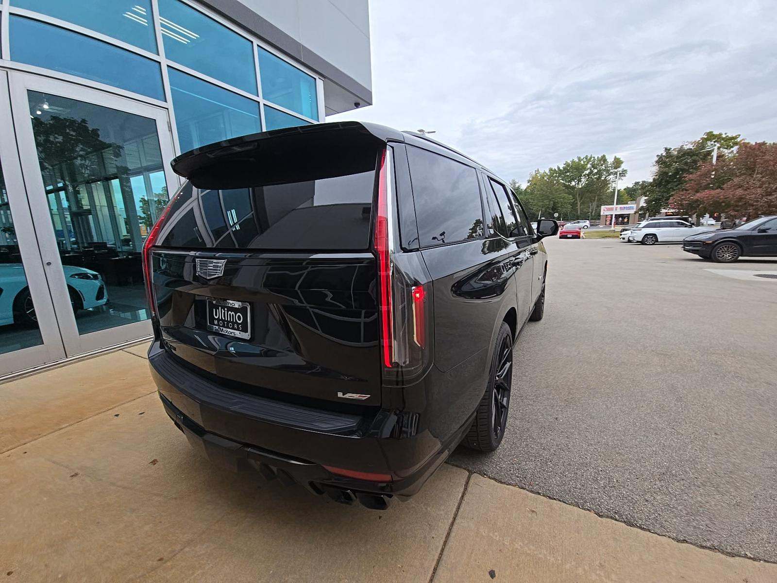 2024 Cadillac Escalade V-Series AWD