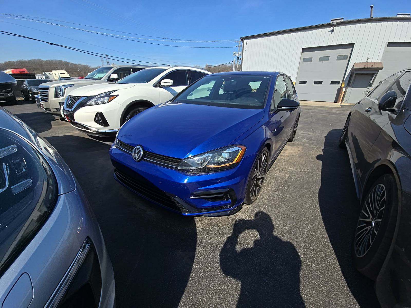2018 Volkswagen Golf R 2.0T AWD