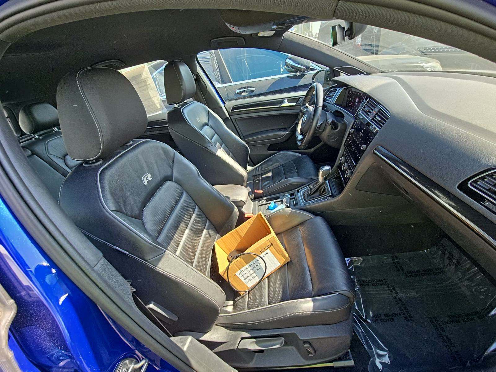 2018 Volkswagen Golf R 2.0T AWD