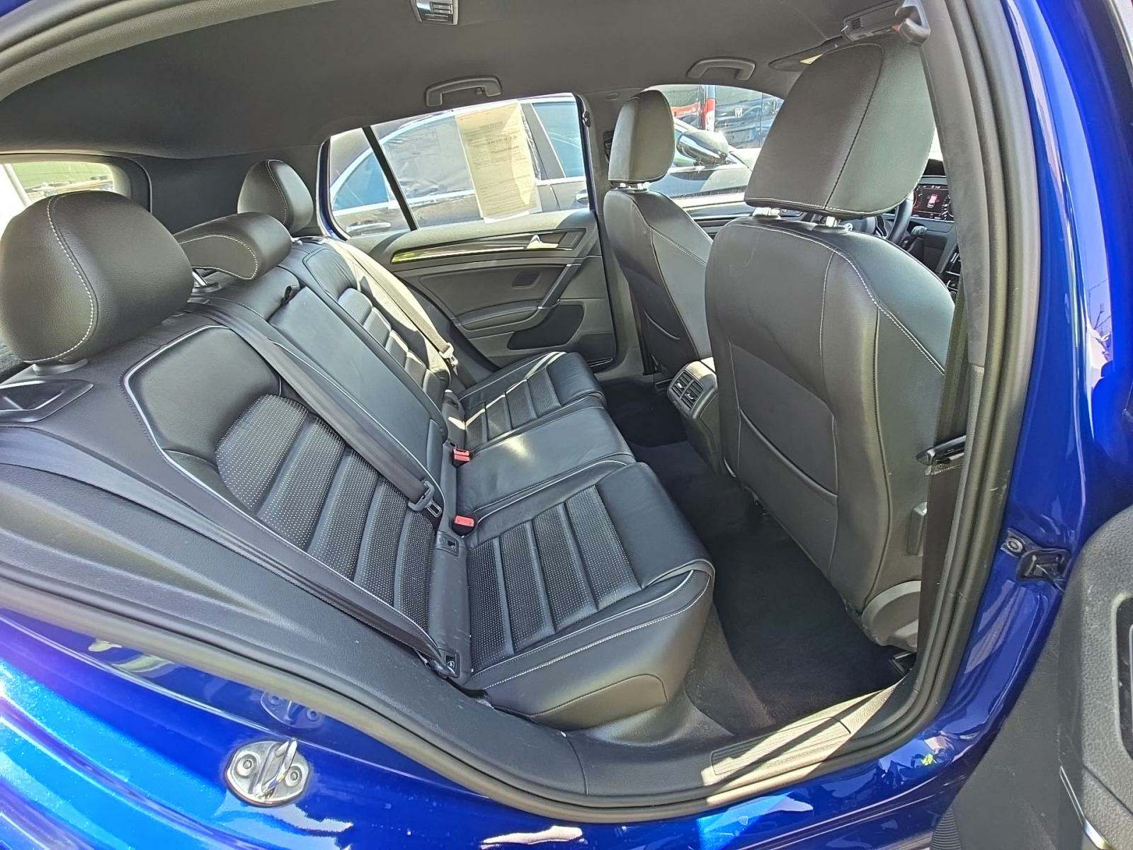 2018 Volkswagen Golf R 2.0T AWD