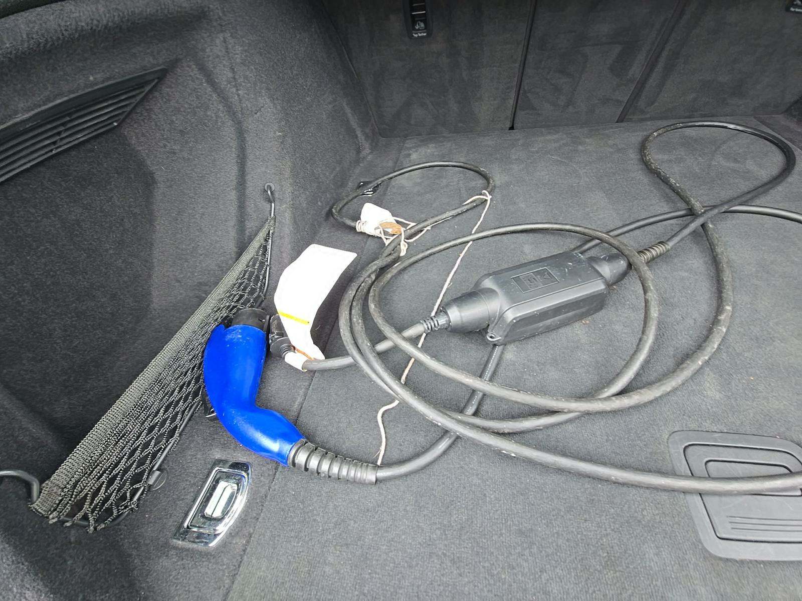 2021 Audi e-tron Premium AWD