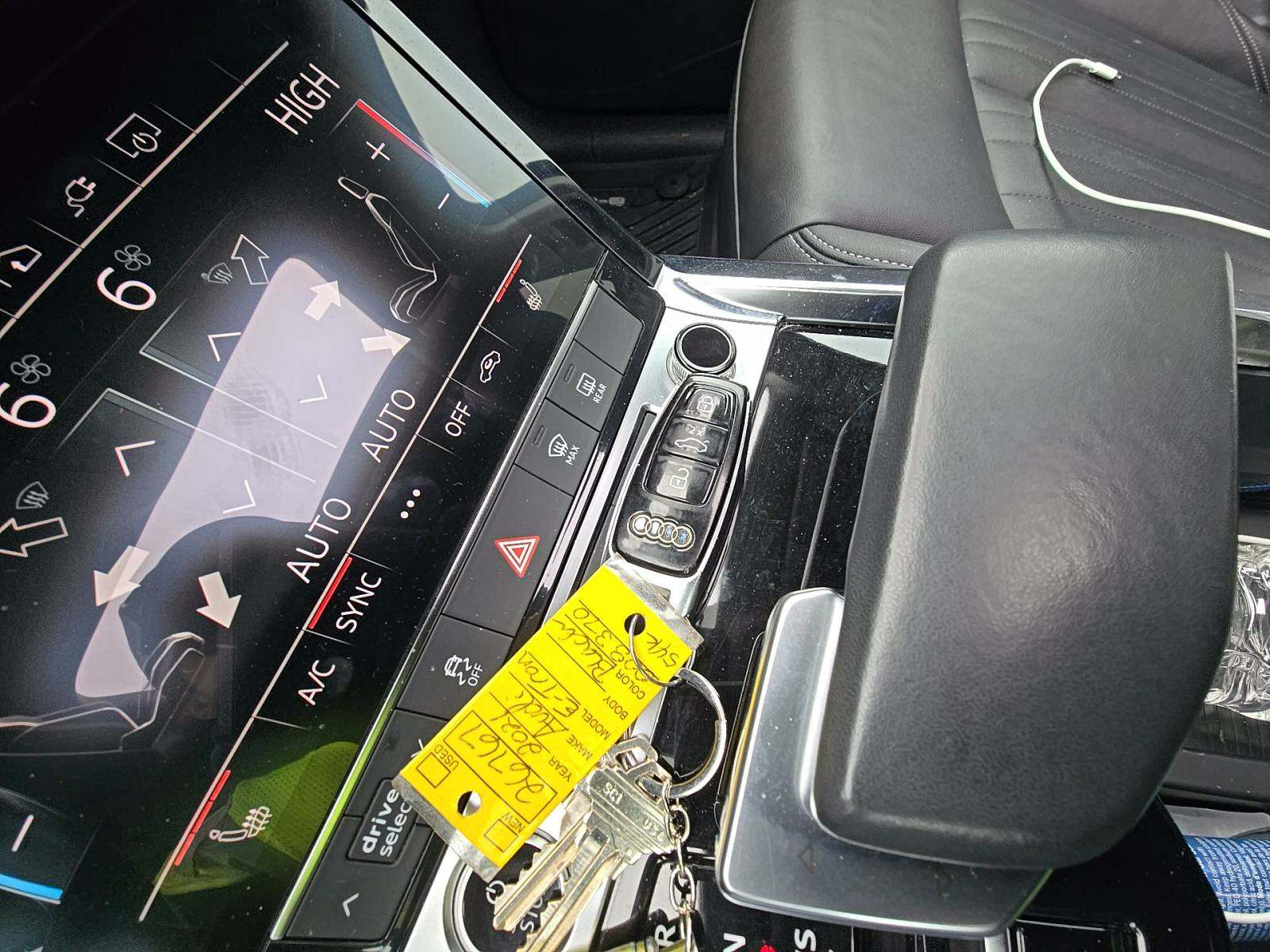 2021 Audi e-tron Premium AWD