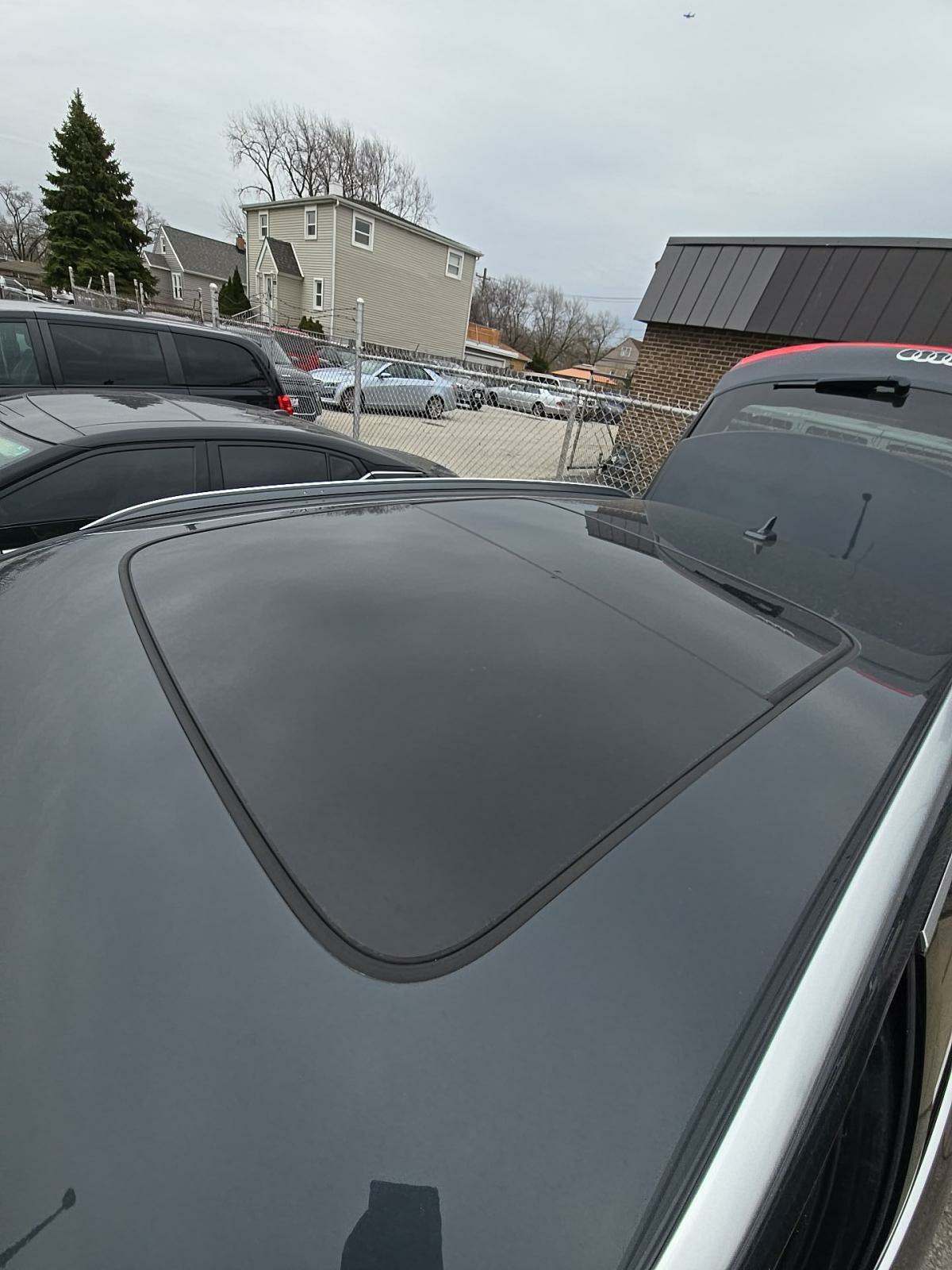 2021 Audi e-tron Premium AWD