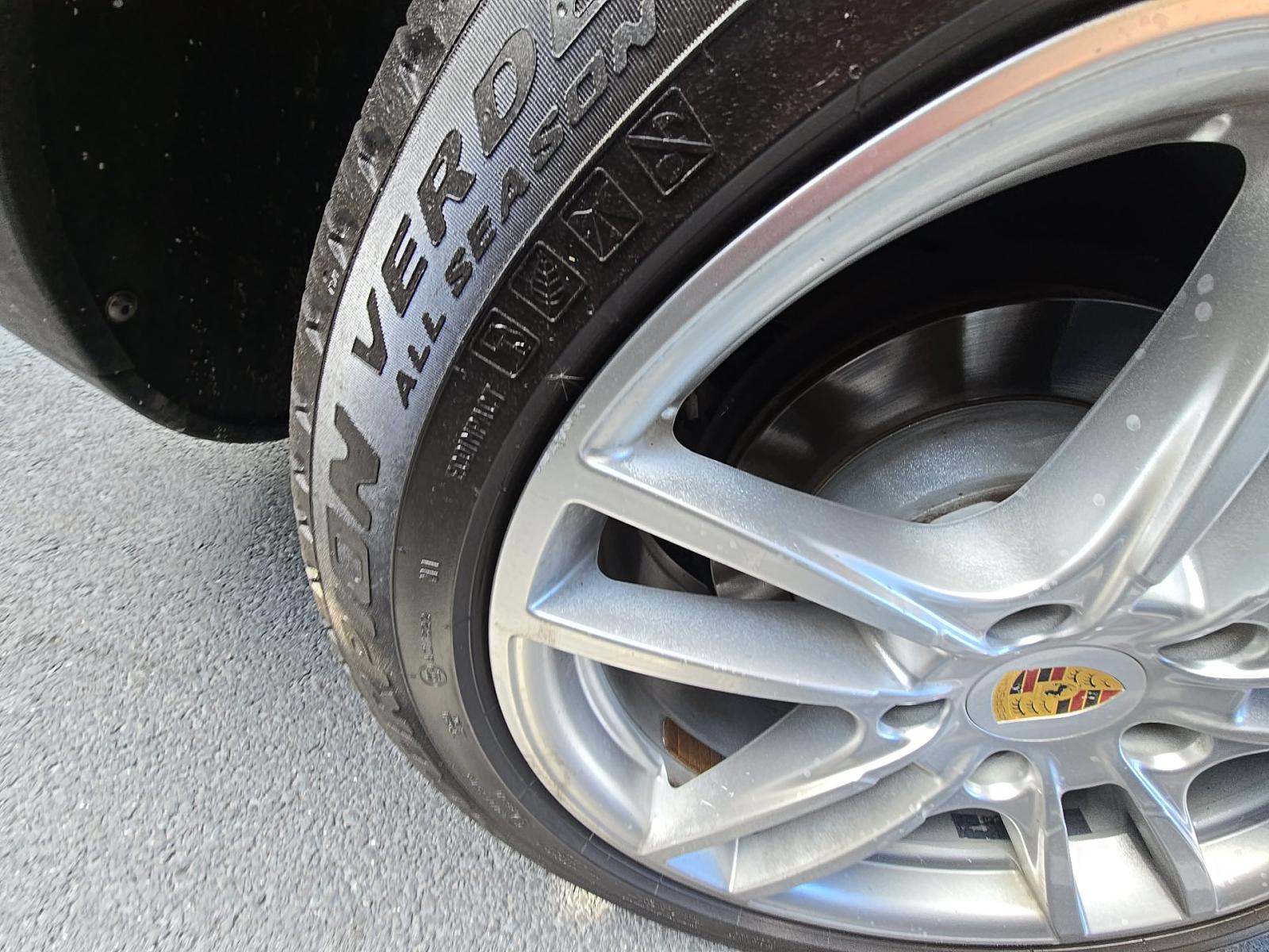 2019 Porsche Cayenne Base AWD