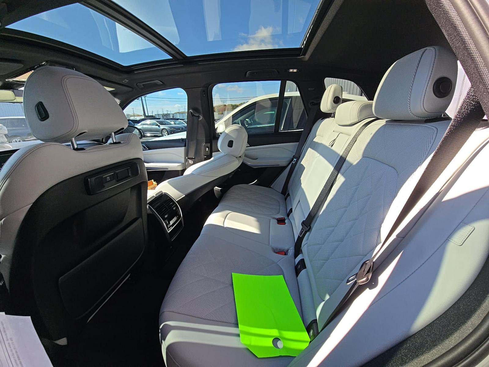 2023 BMW X5 xDrive40i AWD