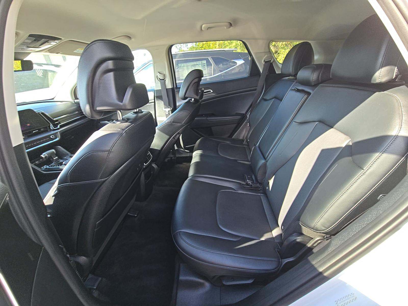 2023 Kia Sportage EX FWD