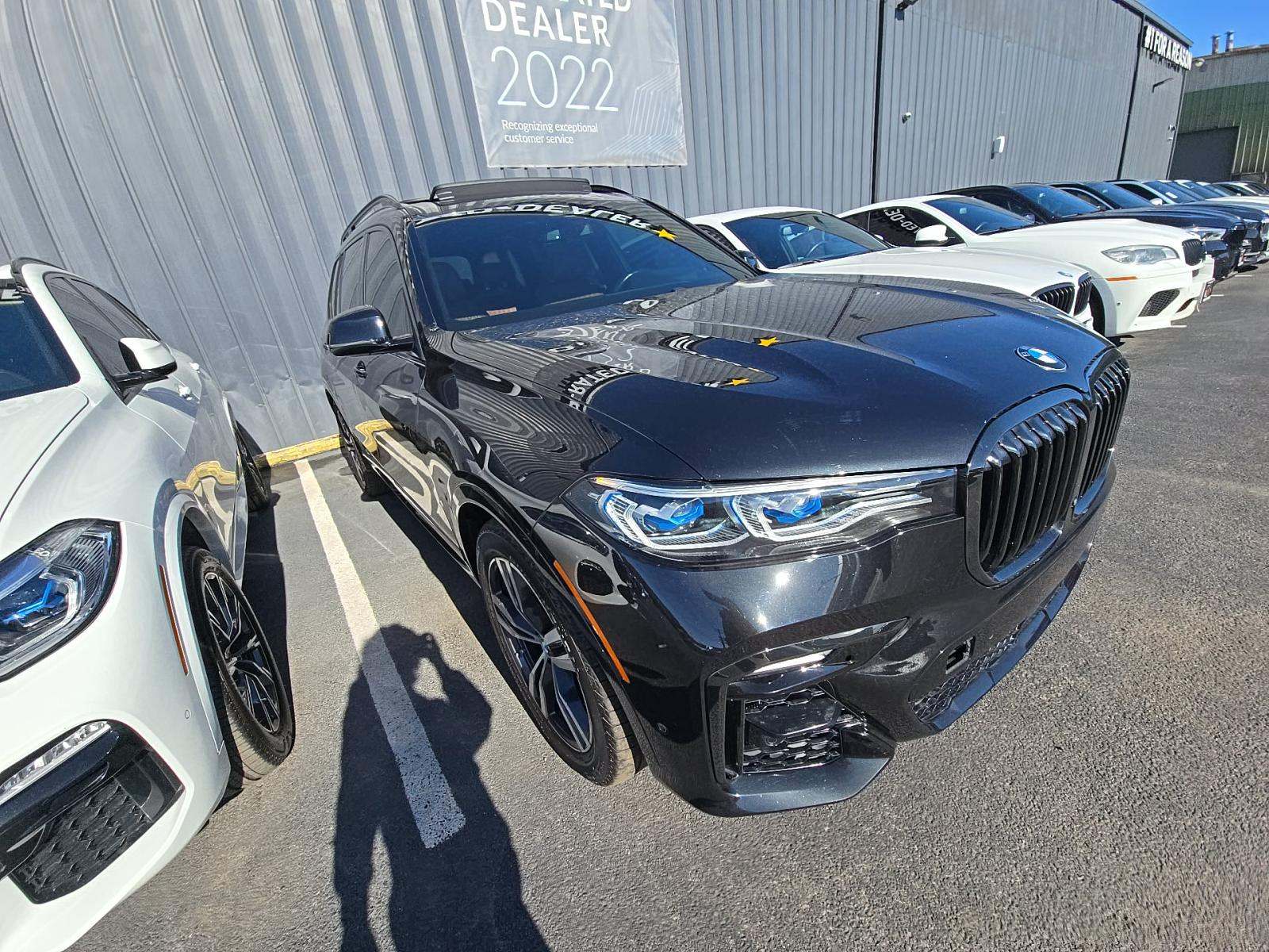 2021 BMW X7 M50i AWD