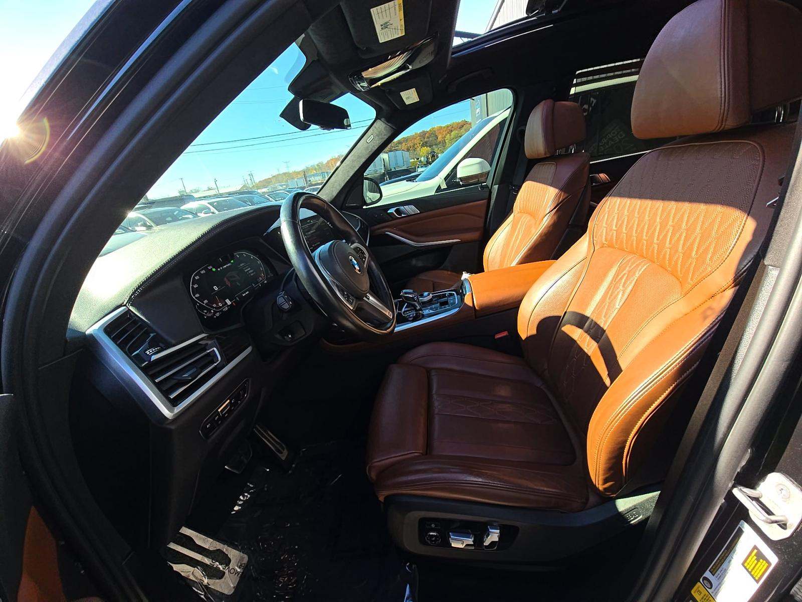 2021 BMW X7 M50i AWD