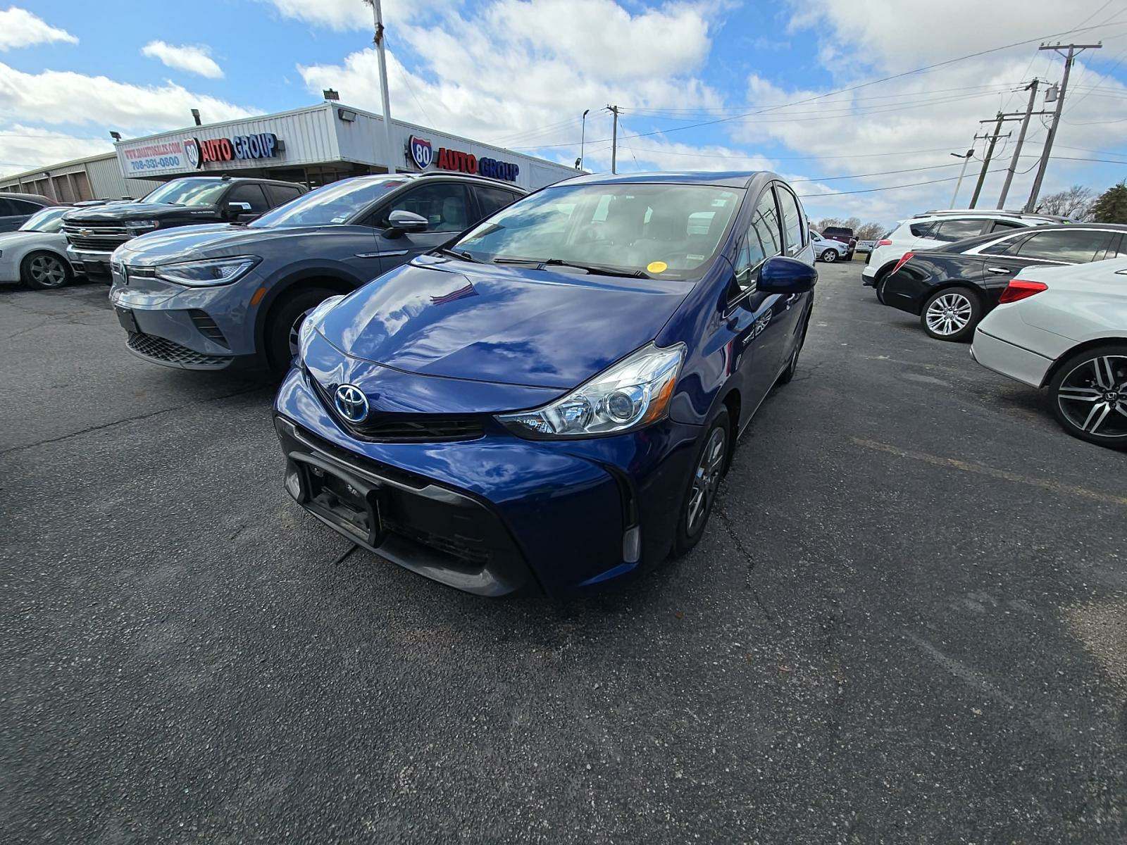 2017 Toyota Prius v Four FWD