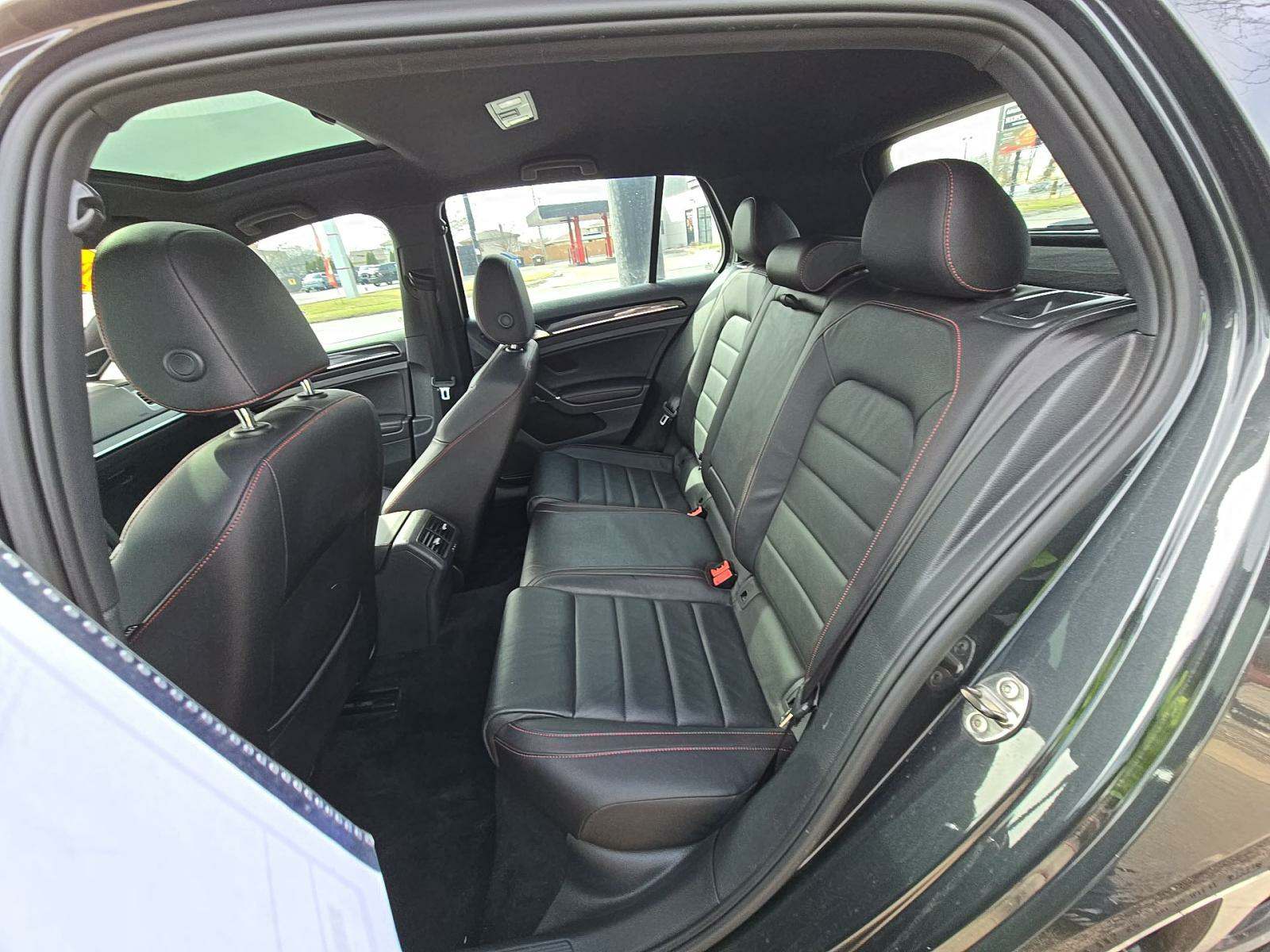 2017 Volkswagen Golf GTI 2.0T SE FWD