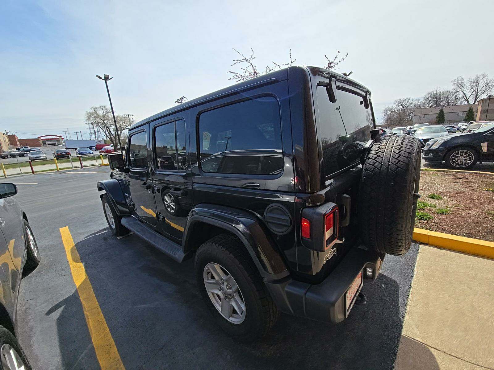 2019 Jeep Wrangler Unlimited Sahara AWD