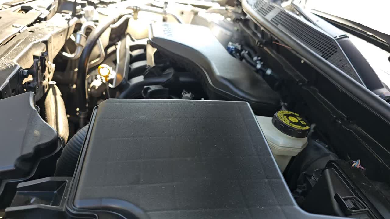 2018 Nissan Rogue Sport SV FWD