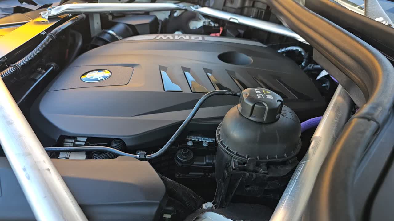 2025 BMW X7 xDrive40i AWD
