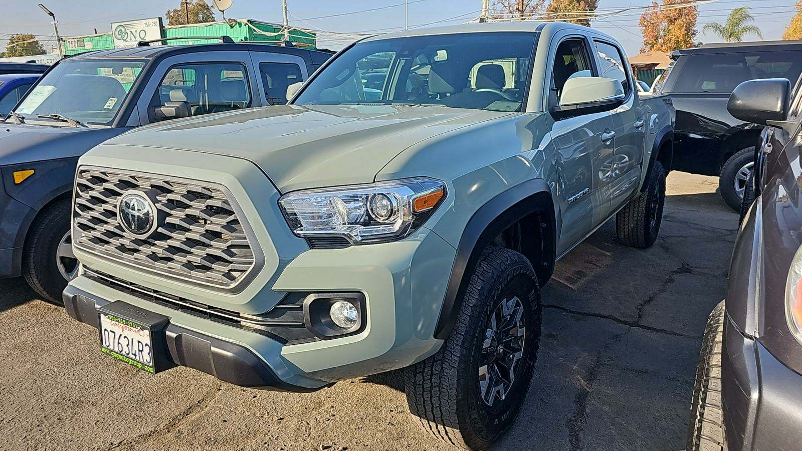 2023 Toyota Tacoma TRD Off-Road Crew Cab Short Bed