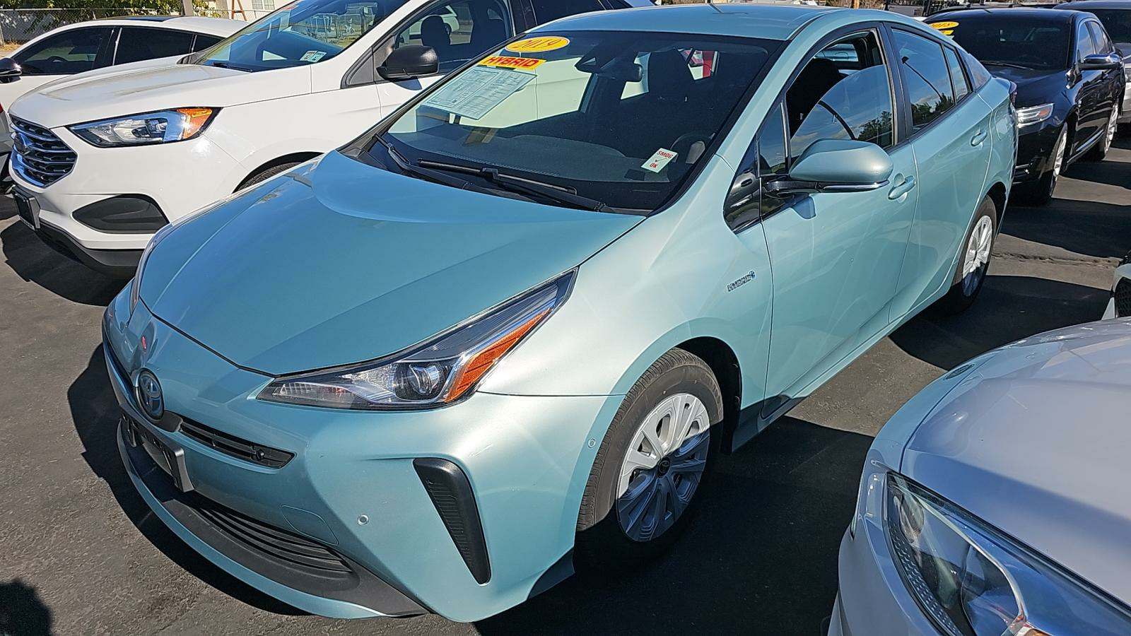 2019 Toyota Prius LE