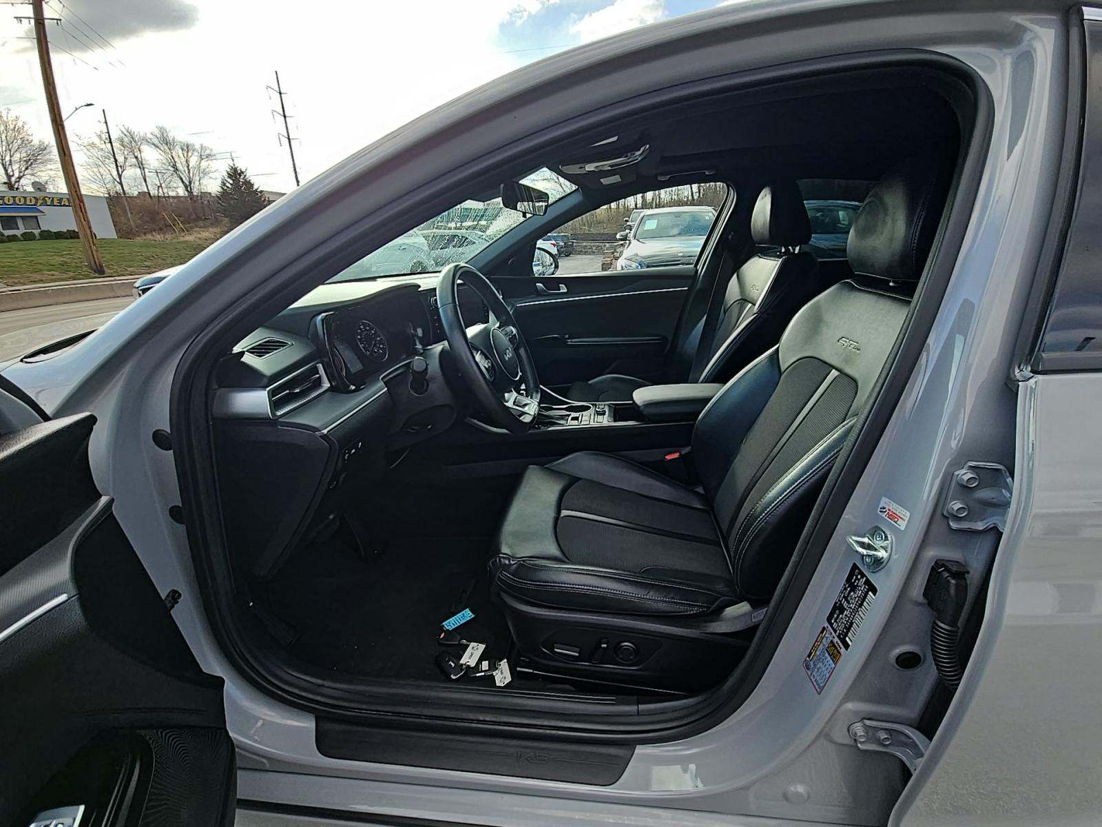 2023 Kia K5 GT-Line FWD