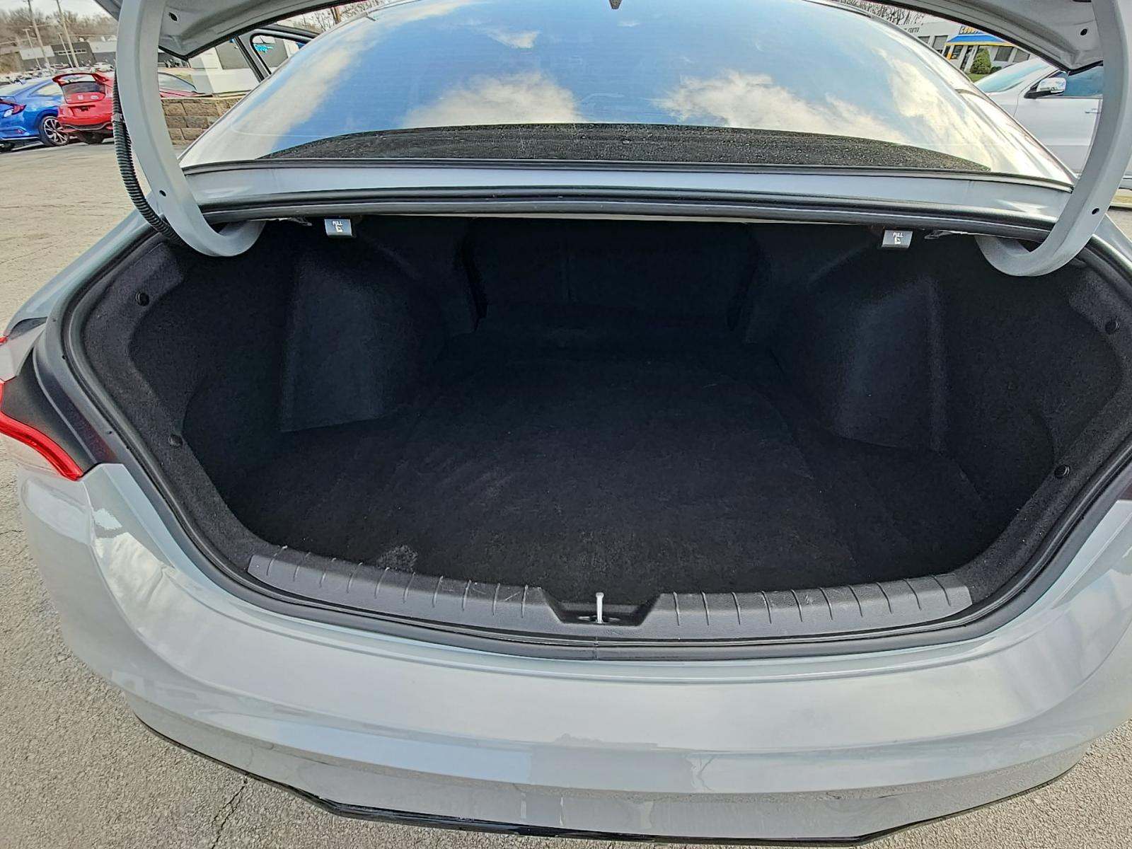 2023 Kia K5 GT-Line FWD