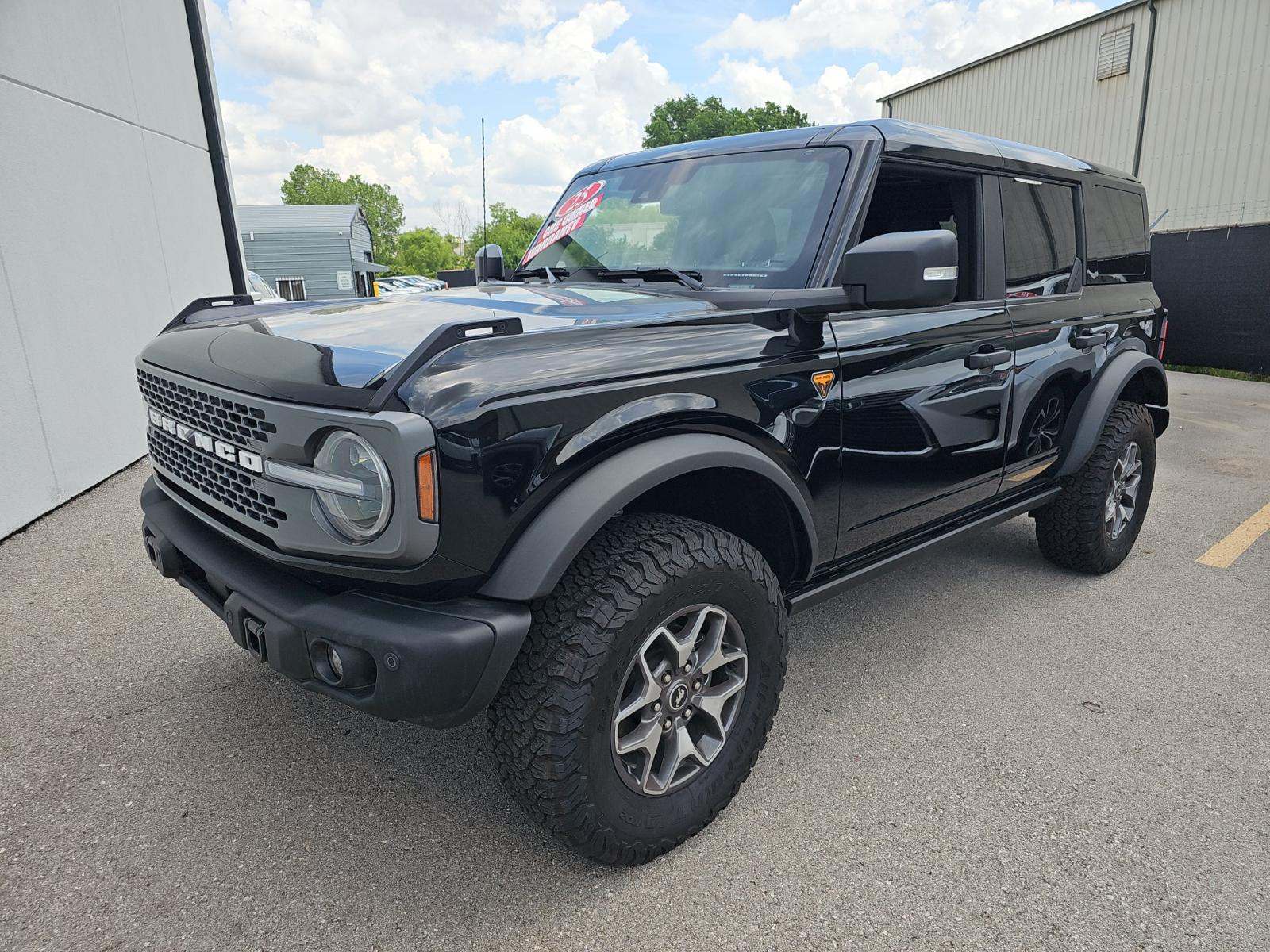FORD BRONCO - 1