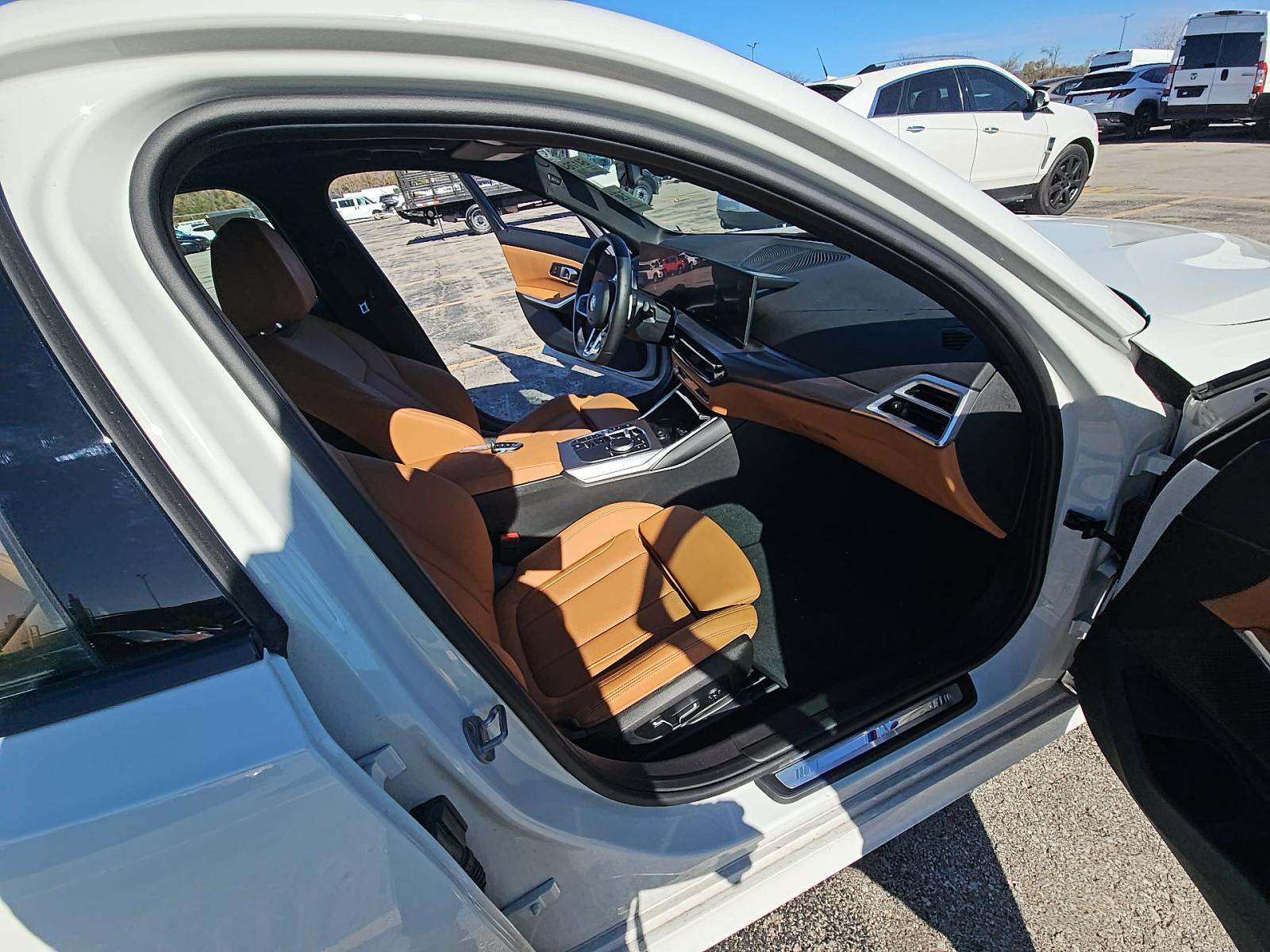 2025 BMW 3 Series 330i xDrive AWD