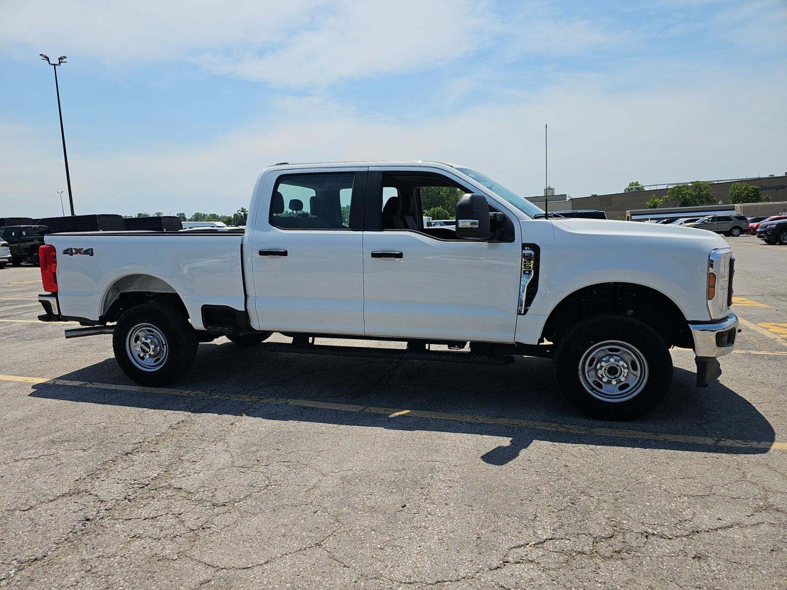 FORD F-250 - 4