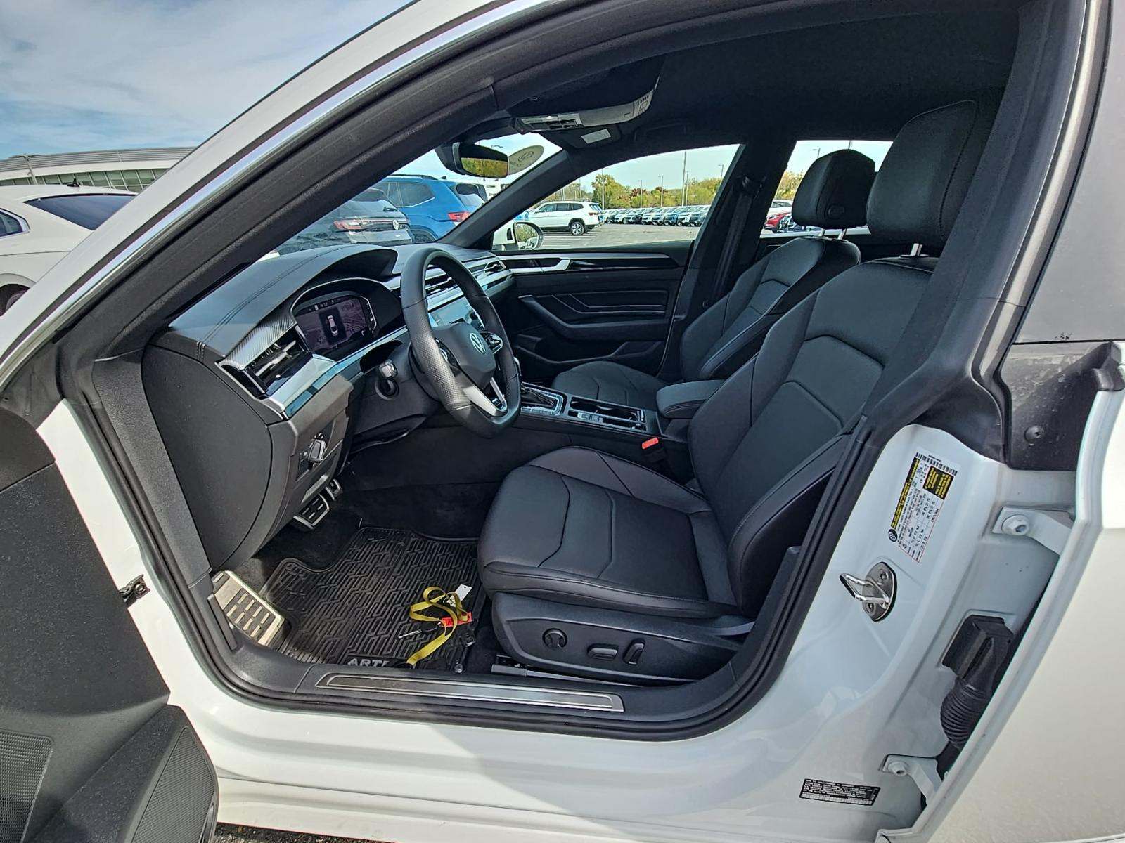 2023 Volkswagen Arteon SE R-Line FWD