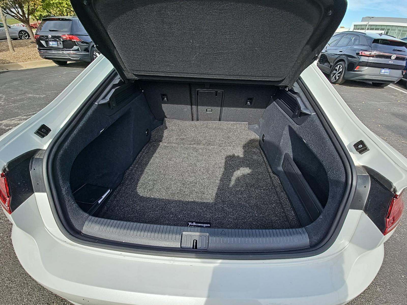 2023 Volkswagen Arteon SE R-Line FWD