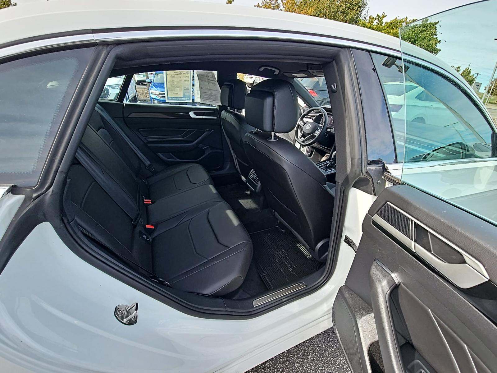 2023 Volkswagen Arteon SE R-Line FWD