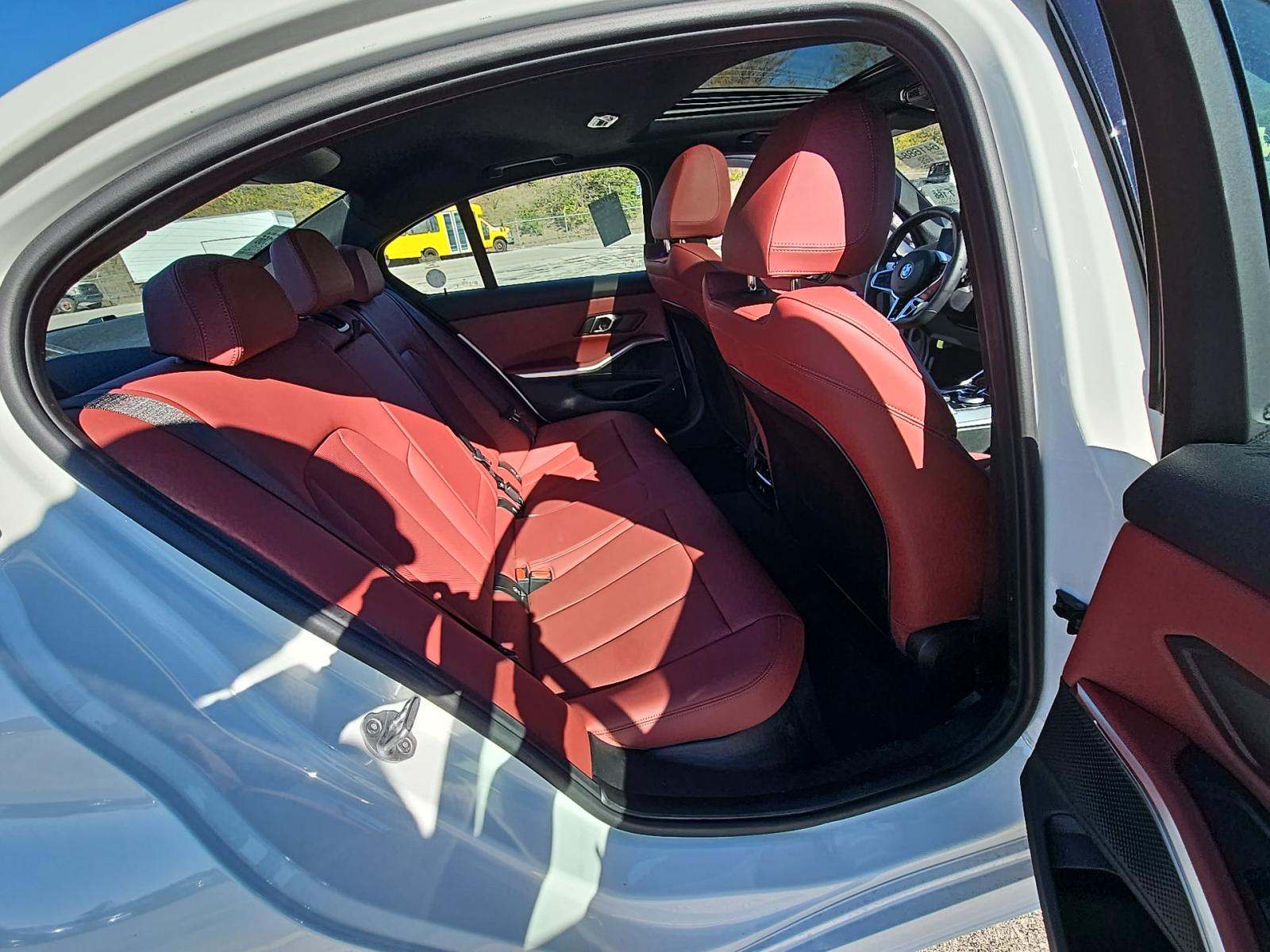 2025 BMW 3 Series 330i xDrive AWD