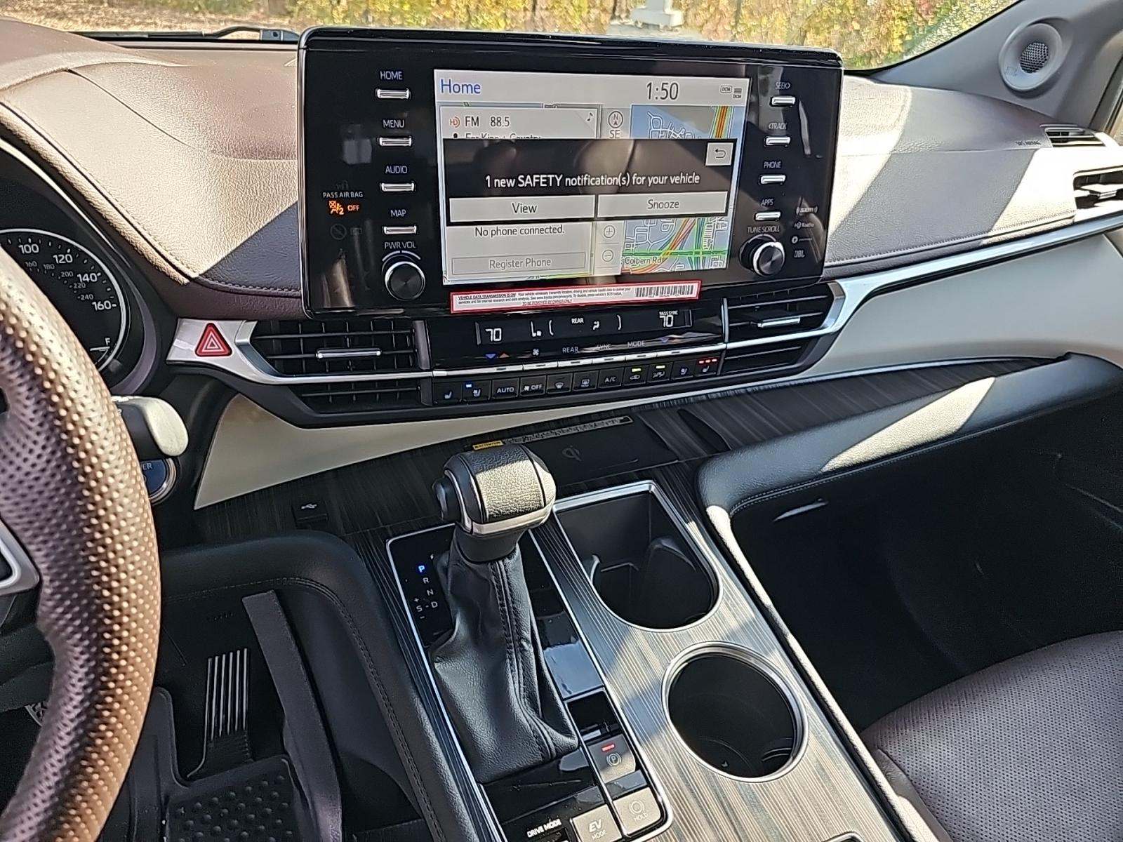 2024 Toyota Sienna Platinum AWD