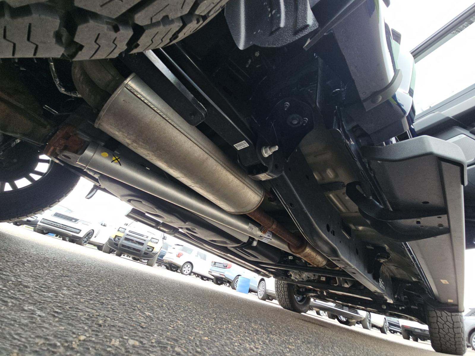 2025 Ford F-150 Lariat AWD