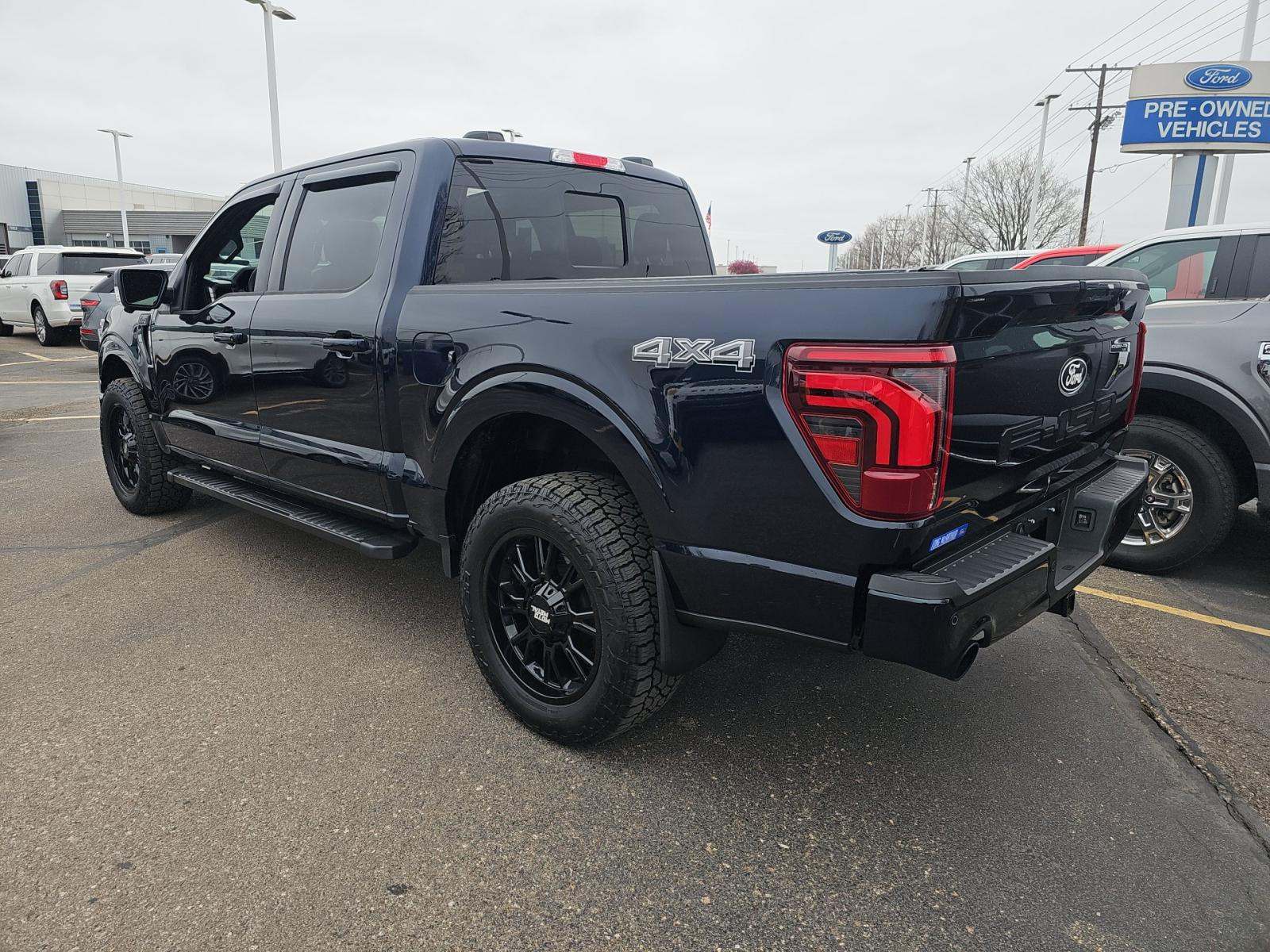 2025 Ford F-150 Lariat AWD