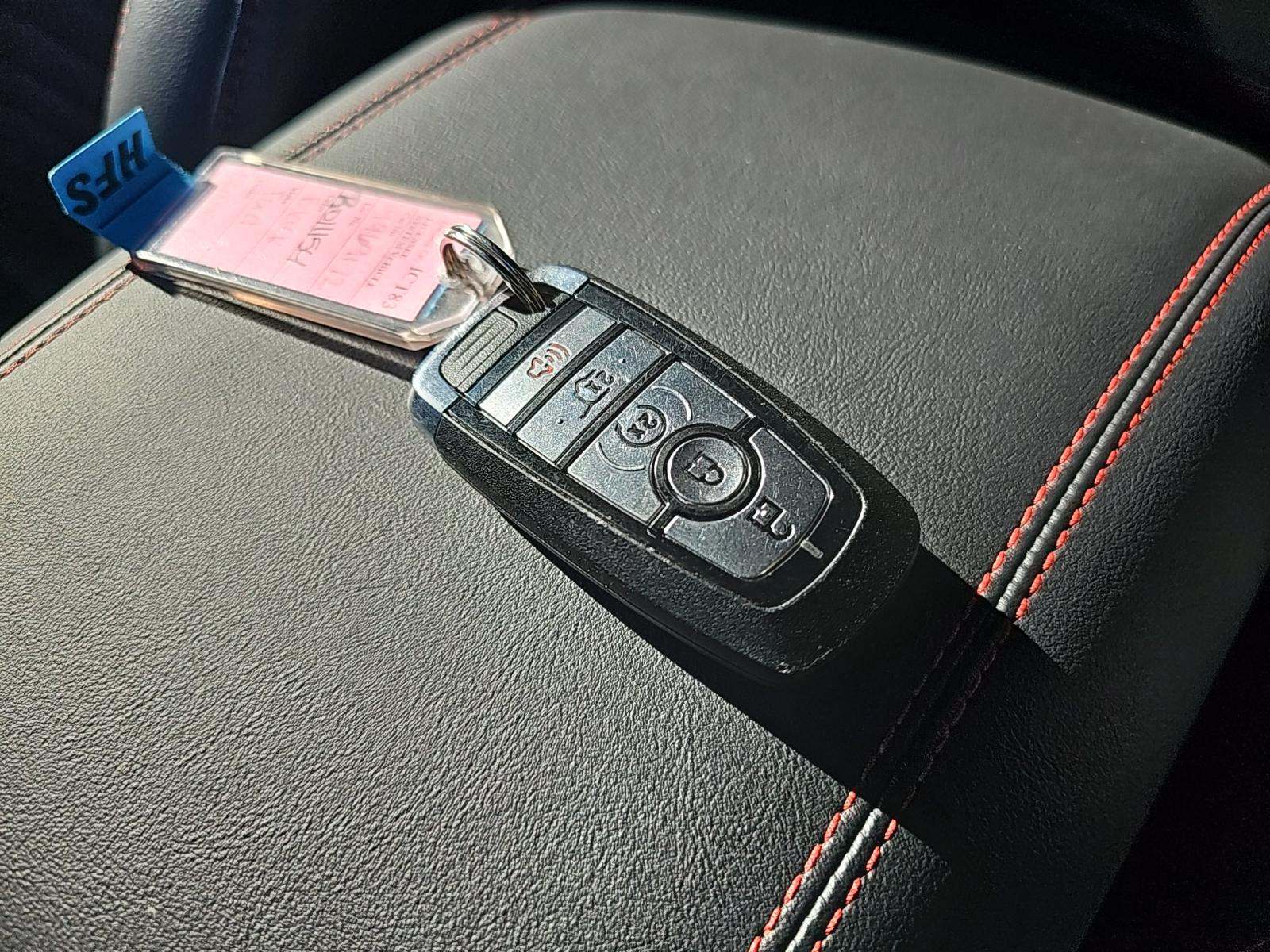 2025 Ford Explorer ST-Line AWD