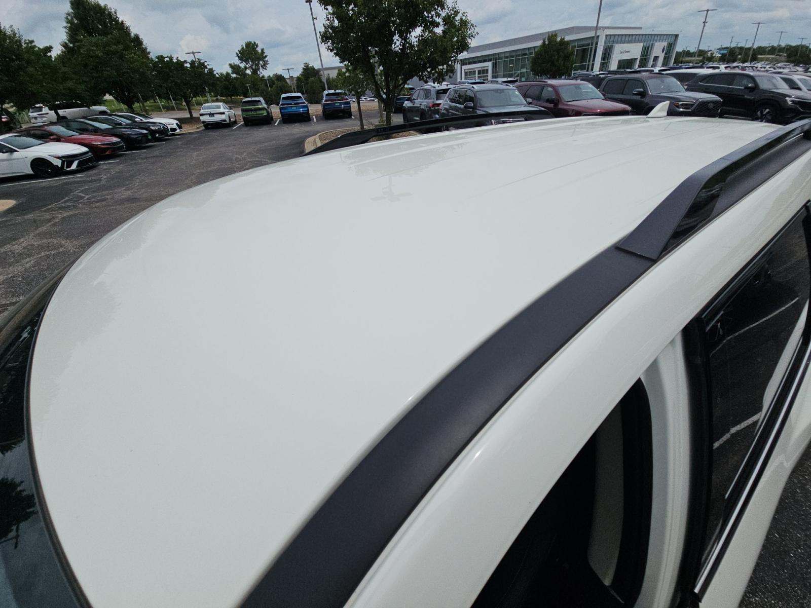 2025 Nissan Pathfinder SV AWD