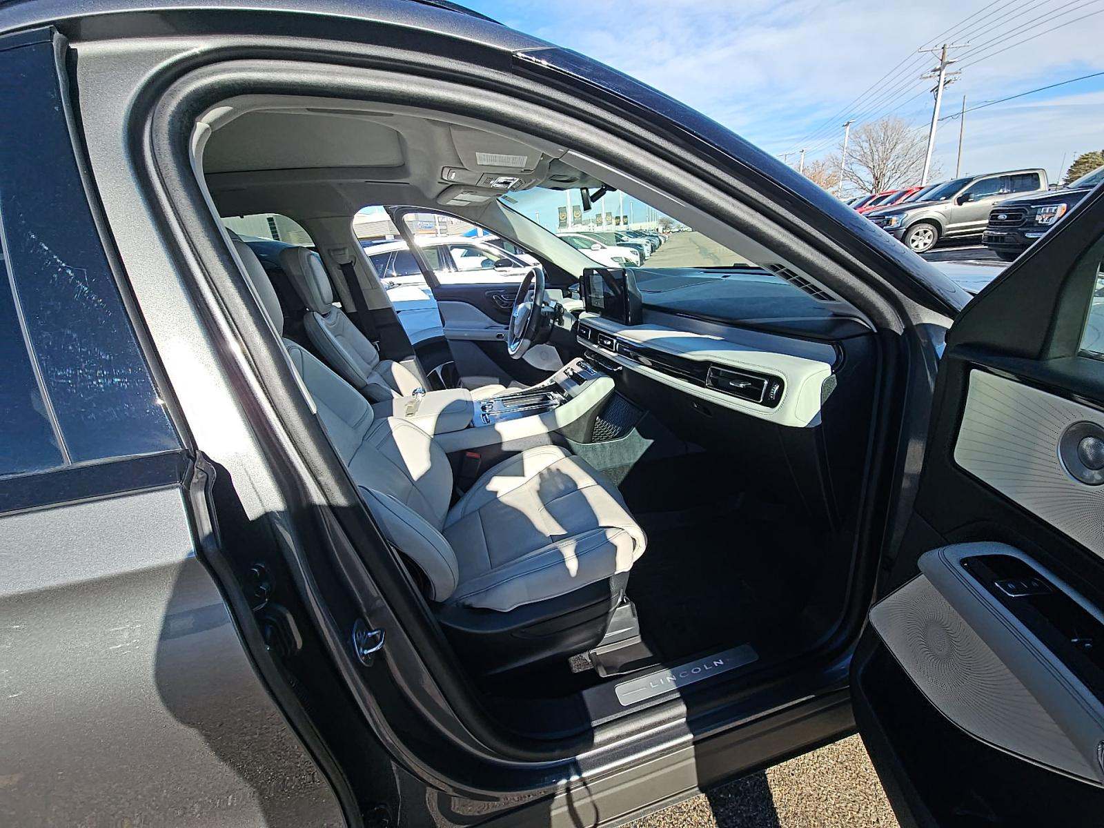 2025 Lincoln Aviator Reserve AWD