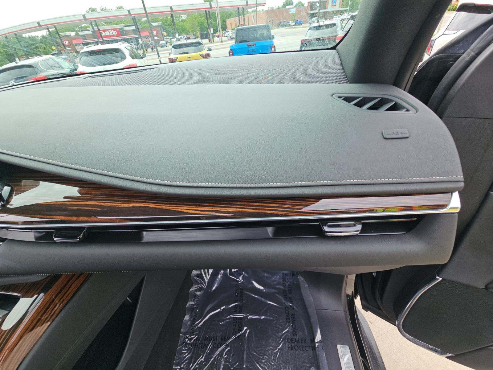2023 Cadillac Escalade ESV Premium Luxury RWD