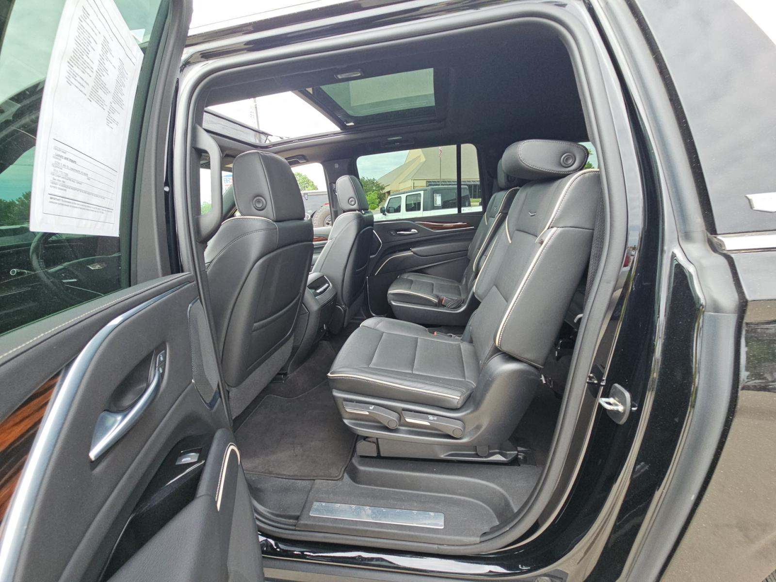 2023 Cadillac Escalade ESV Premium Luxury RWD