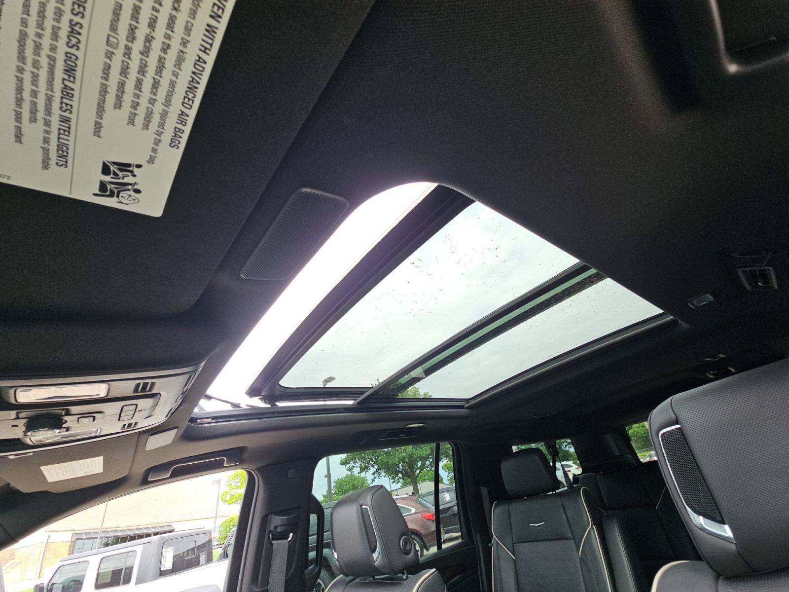 2023 Cadillac Escalade ESV Premium Luxury RWD