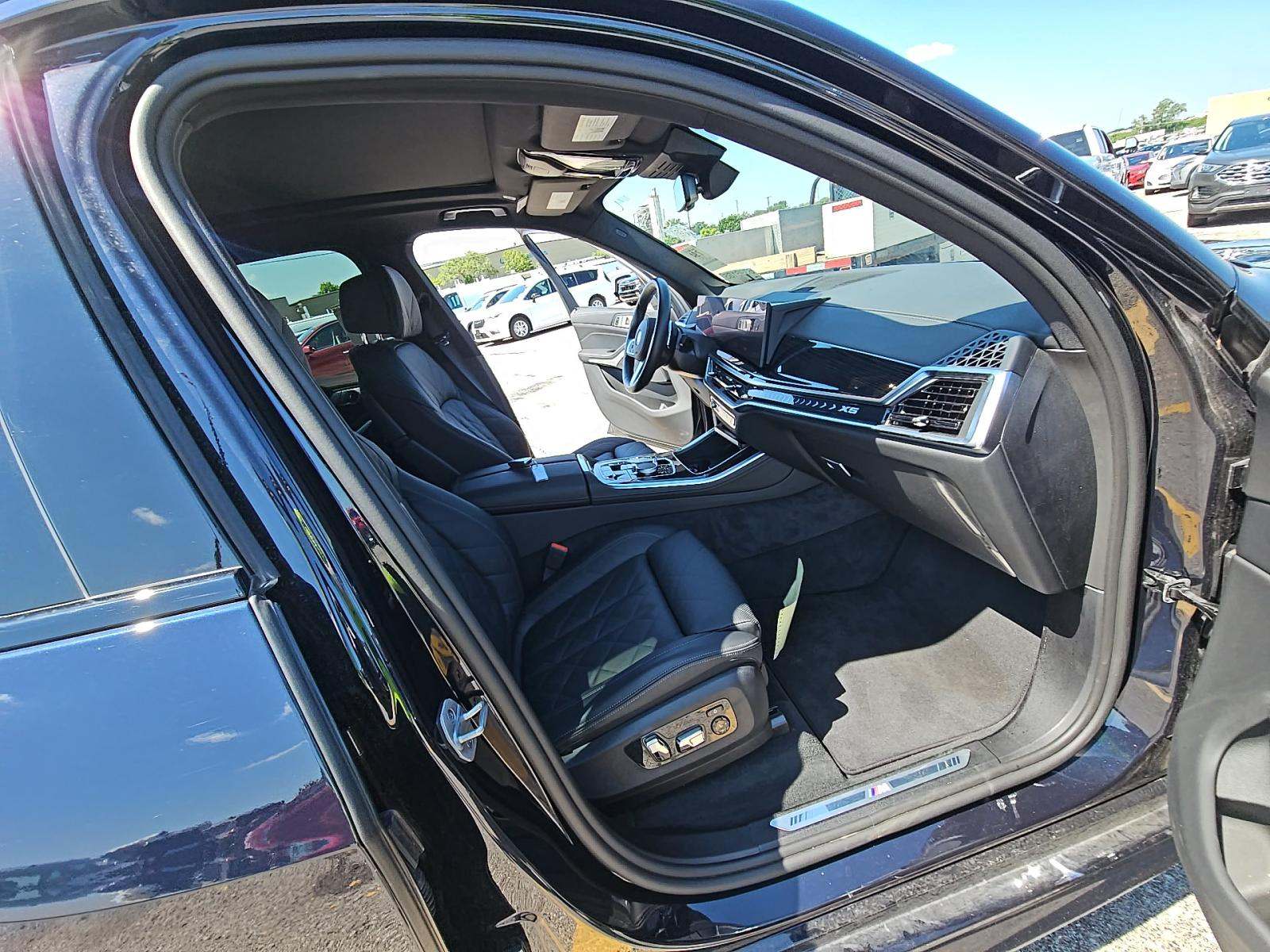 2025 BMW X5 xDrive50e AWD