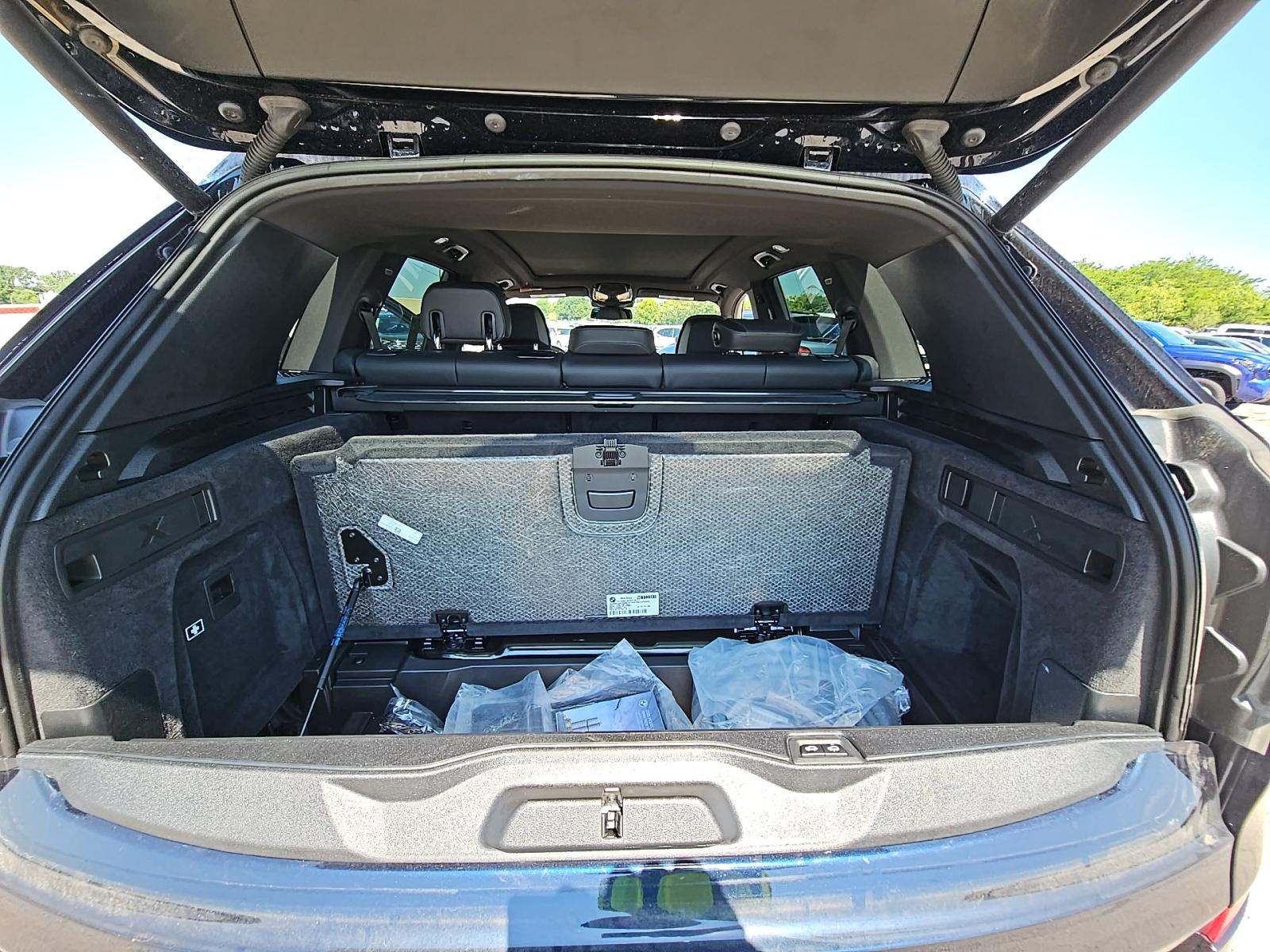 2025 BMW X5 xDrive50e AWD