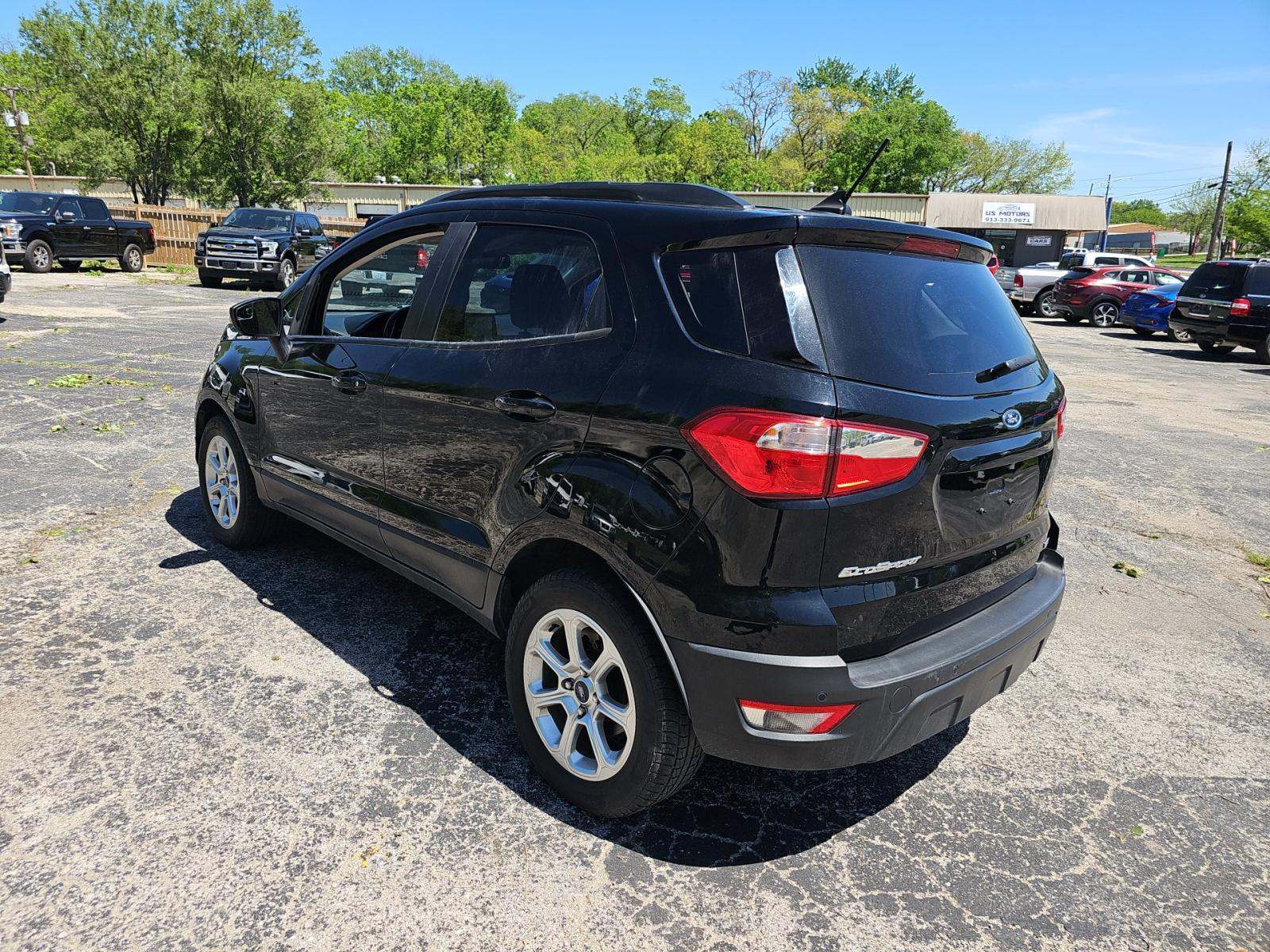 FORD ECOSPORT - 2