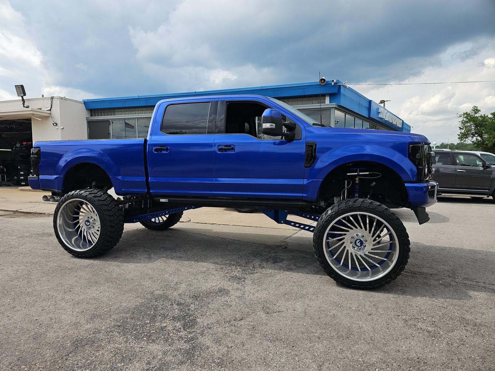 FORD F-250 - 4