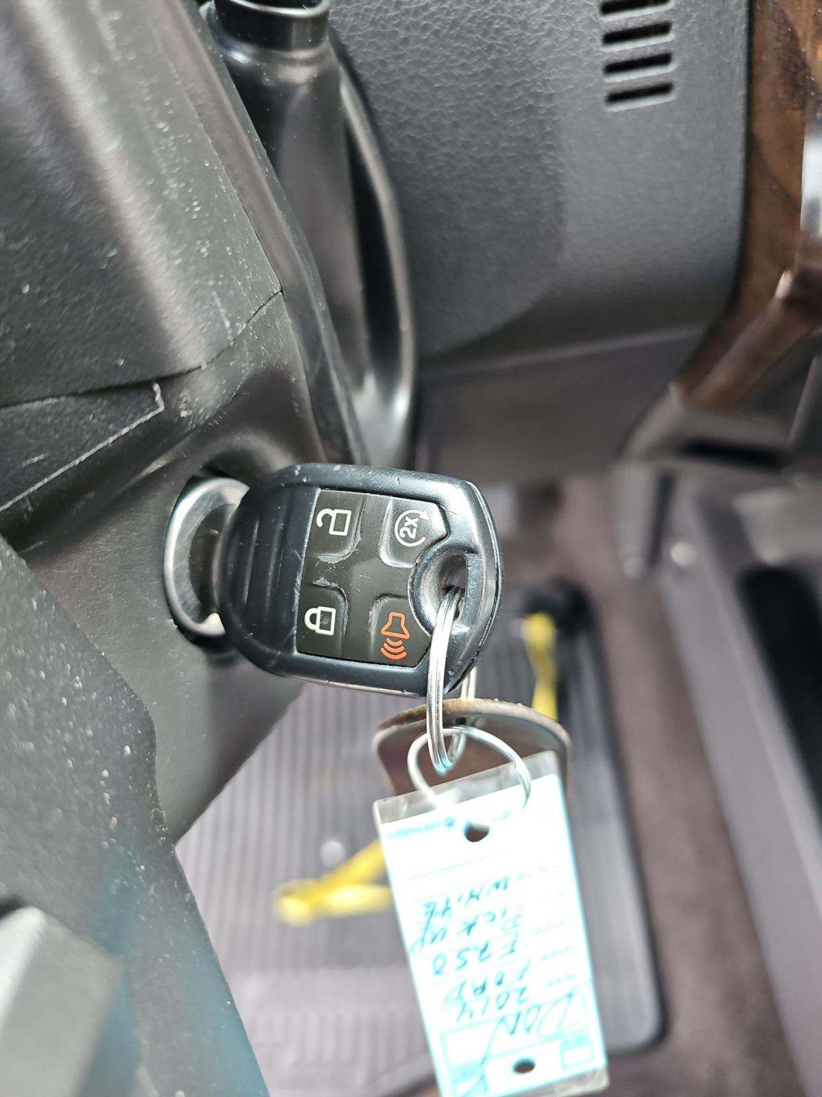 FORD F-250 - 8