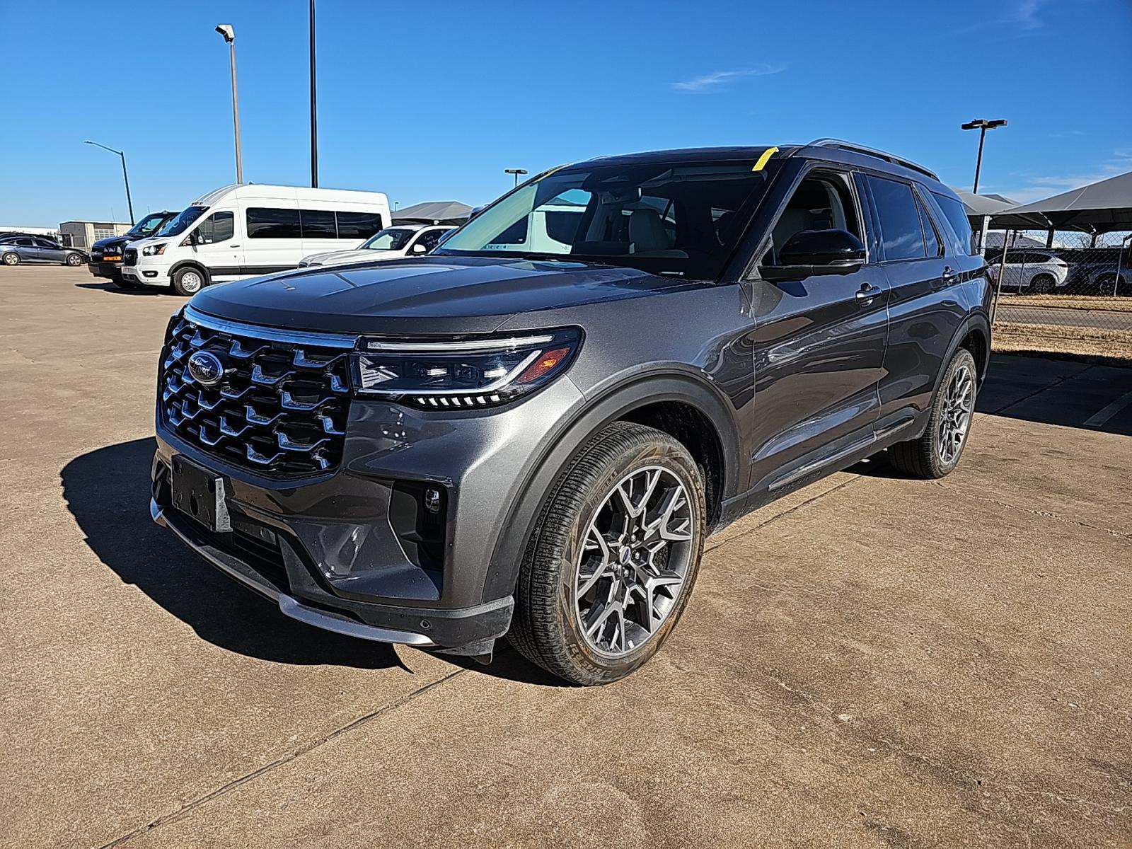 2025 Ford Explorer Platinum AWD