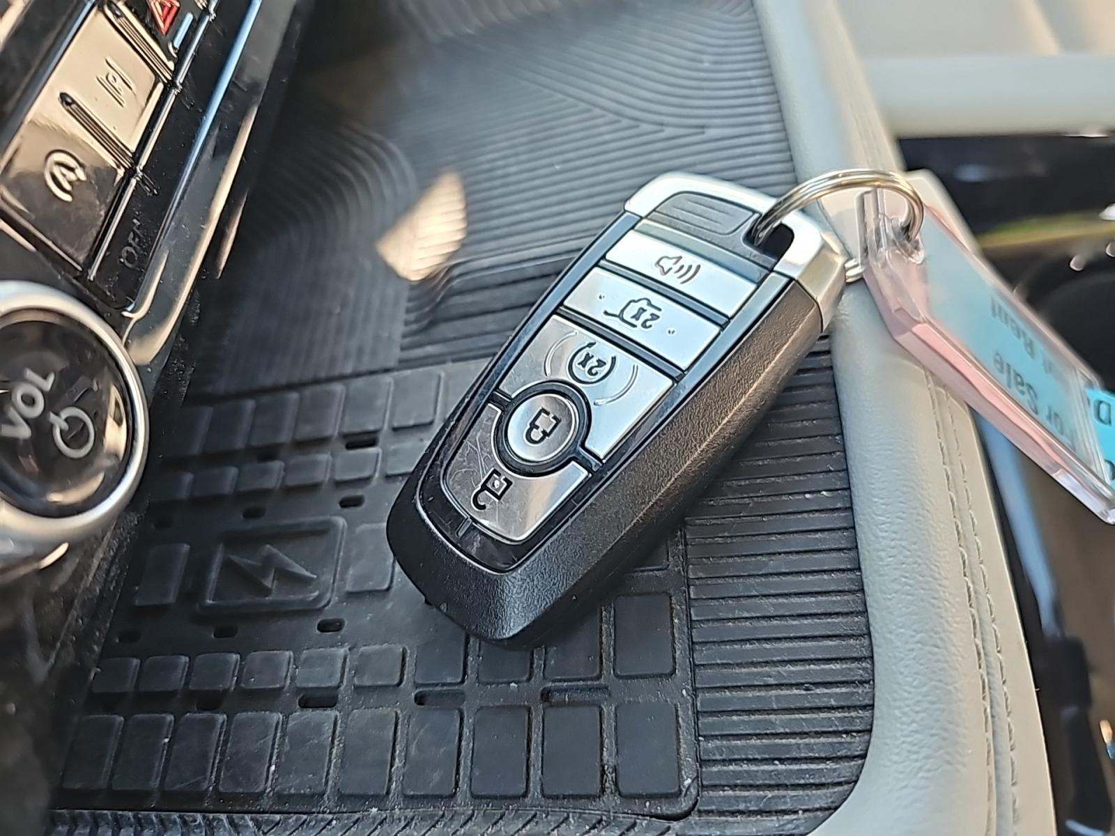 2025 Ford Explorer Platinum AWD