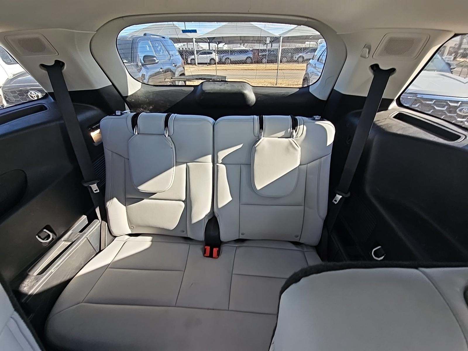 2025 Ford Explorer Platinum AWD